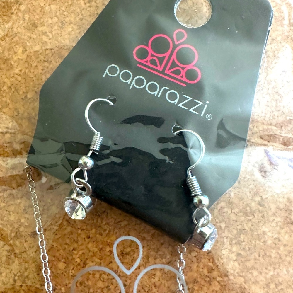 Earrings and necklace set